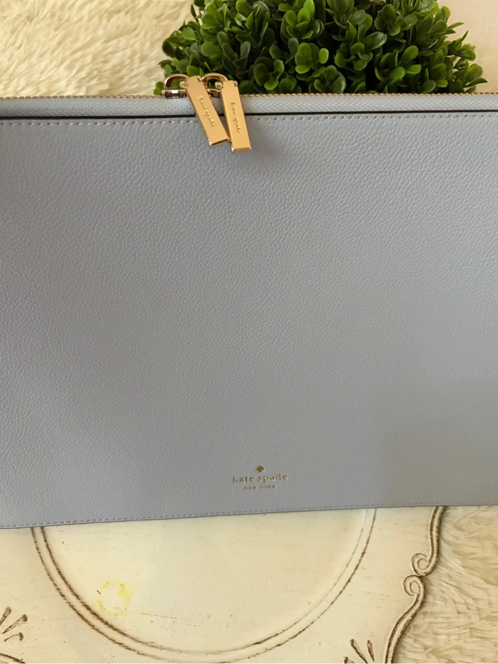 kate spade Pebbled Leather Laptop cover in Light Blue Gray